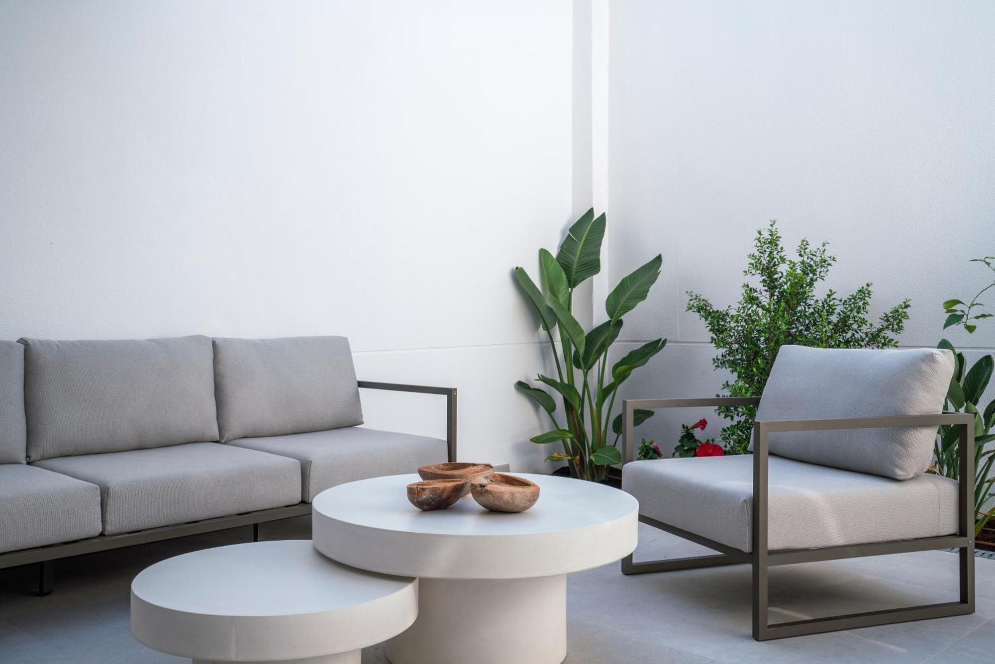 Sitges Spaces Garden Condo-2 Bedrooms, 2 Bathrooms, Garden Terrace, Near Center, Sleeps Up To 6- Monthly Rentals Only Exteriér fotografie